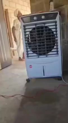 /2025-07-05 19-27/VID_20250701_223958_460.mp4